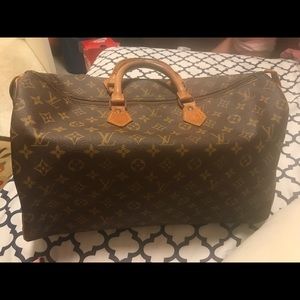 Louis Vuitton speedy 40